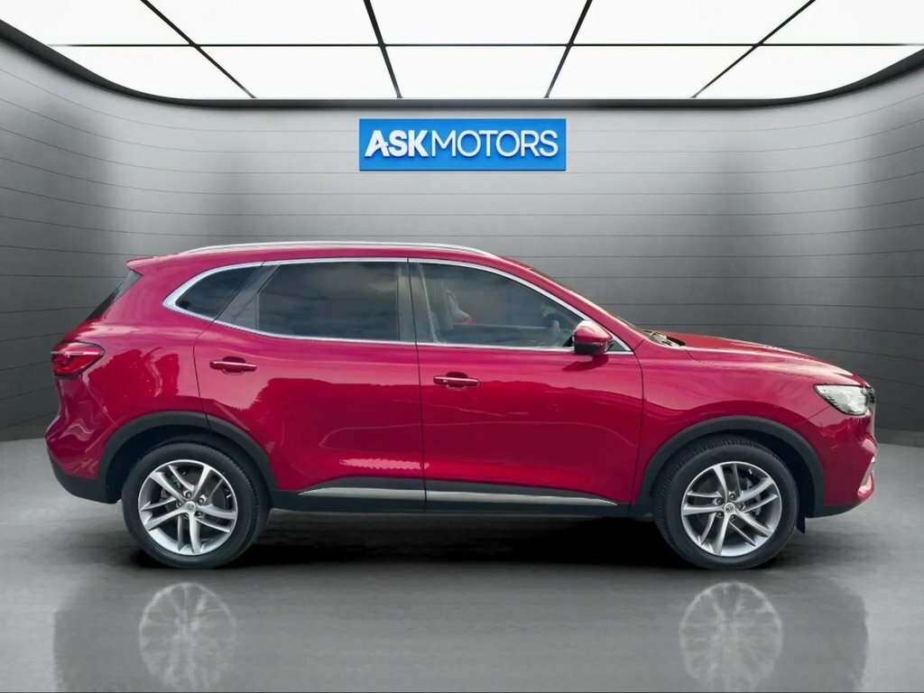MG HS 1.5L Excite Red #4