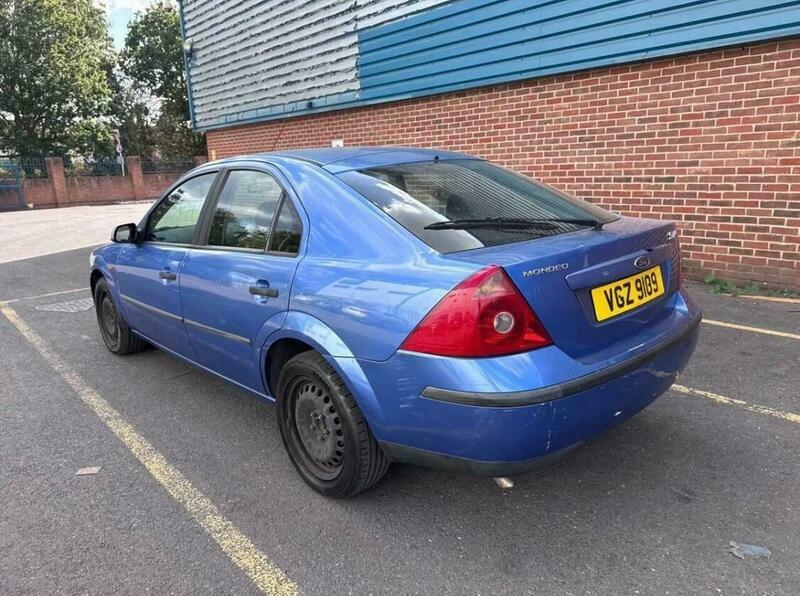 Ford Mondeo 2.0 LX Blue #3