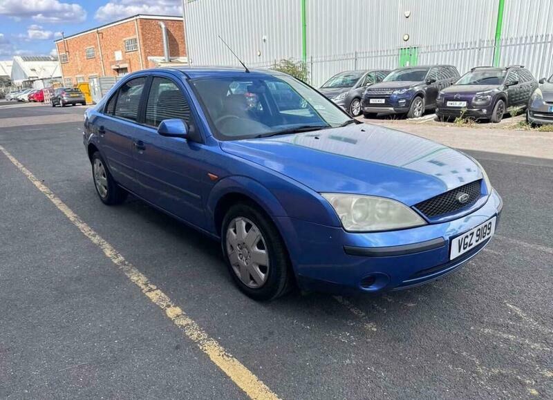 Ford Mondeo 2.0 LX Blue