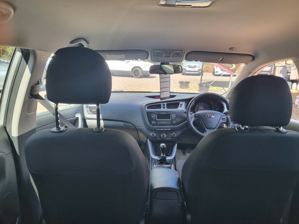 Kia Ceed 1.6 Crdi Ecodynamics 3 Sportswagon Manu Silver #10