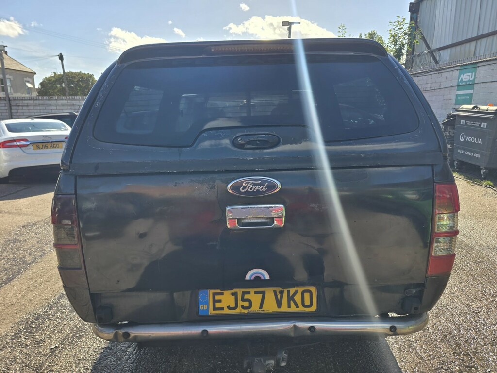 Ford Ranger 3.0 Tdci Xlt Thunder Black #3