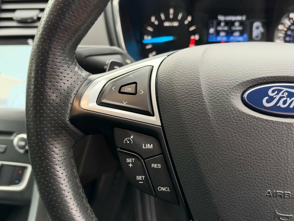 Ford Mondeo 2.0 Zetec Econetic Tdci 148 Bhp White #19