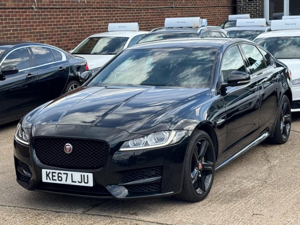 Jaguar XF 2.0D R-sport Euro 6 Ss Black #4