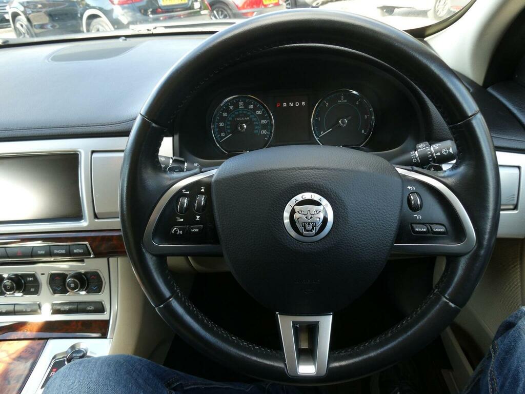 Jaguar XF Saloon 2.2D Luxury Euro 5 Ss 201313 Gold #5