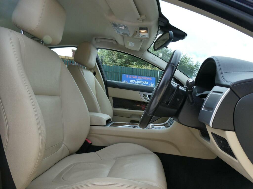 Jaguar XF Saloon 2.2D Luxury Euro 5 Ss 201515 Blue #4