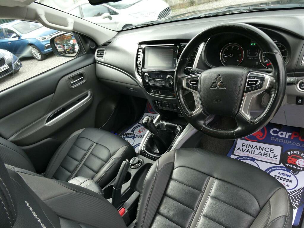 Mitsubishi L200 2.4 Di-d Dc Barbarian 4Wd Euro 6 Black #2
