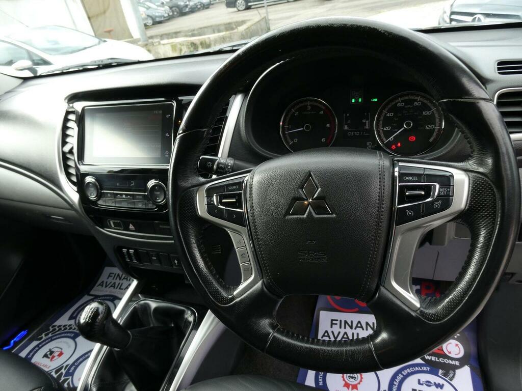 Mitsubishi L200 2.4 Di-d Dc Barbarian 4Wd Euro 6 Black #4