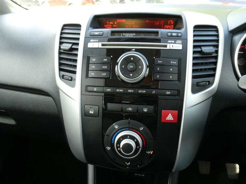 Kia Venga 1.4 Crdi 2 Mw14nwa White #9