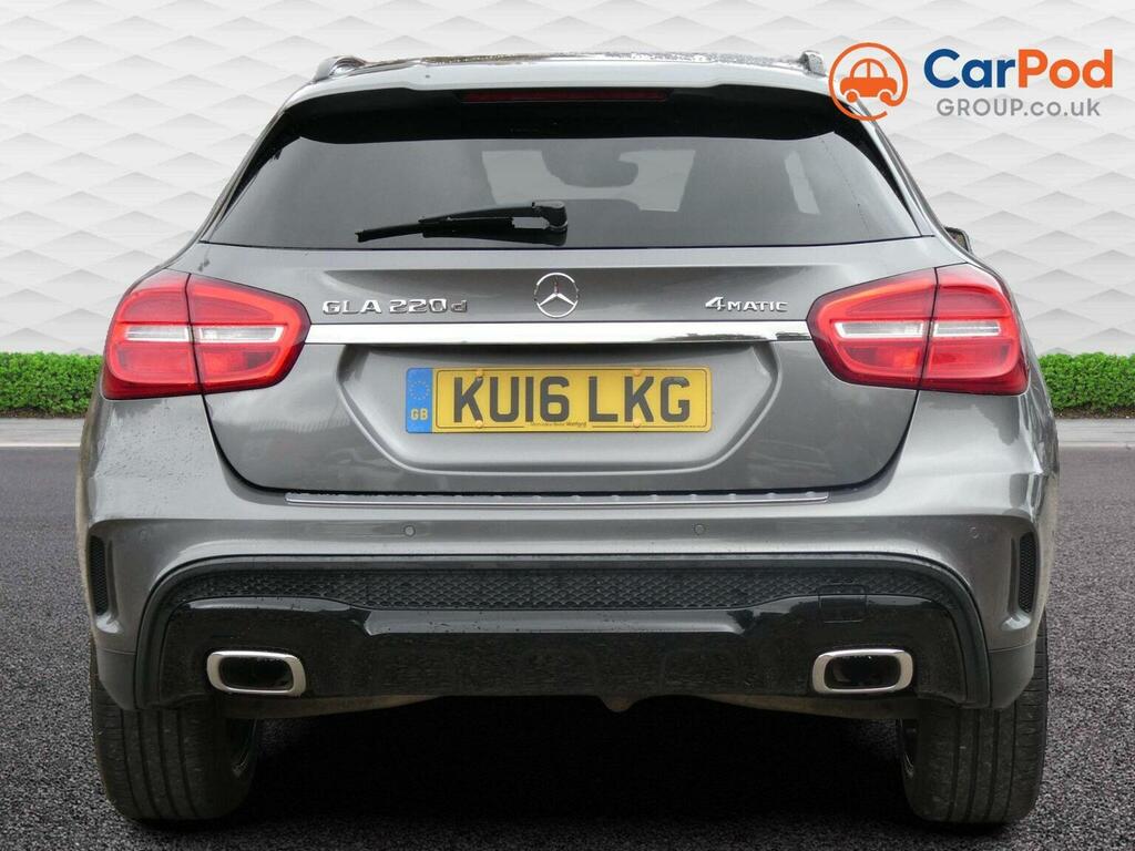 Mercedes-Benz GLA Class Gla 220D 4Matic Amg Line Premium Grey #29