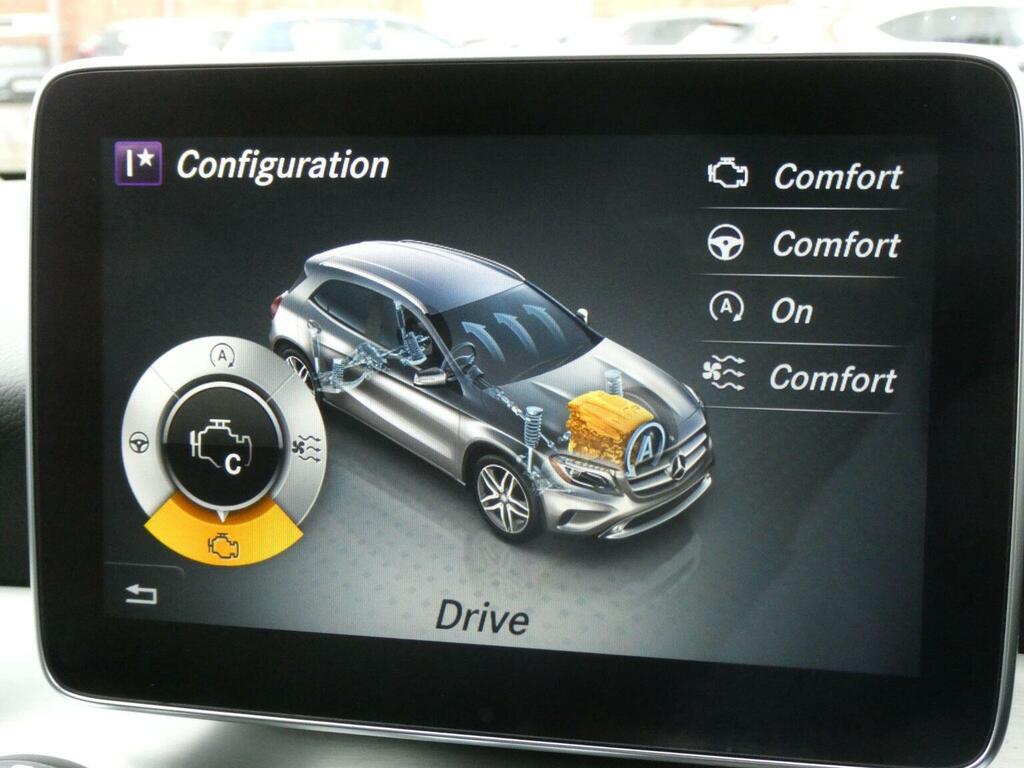 Mercedes-Benz GLA Class Gla 220D 4Matic Amg Line Premium Grey #19