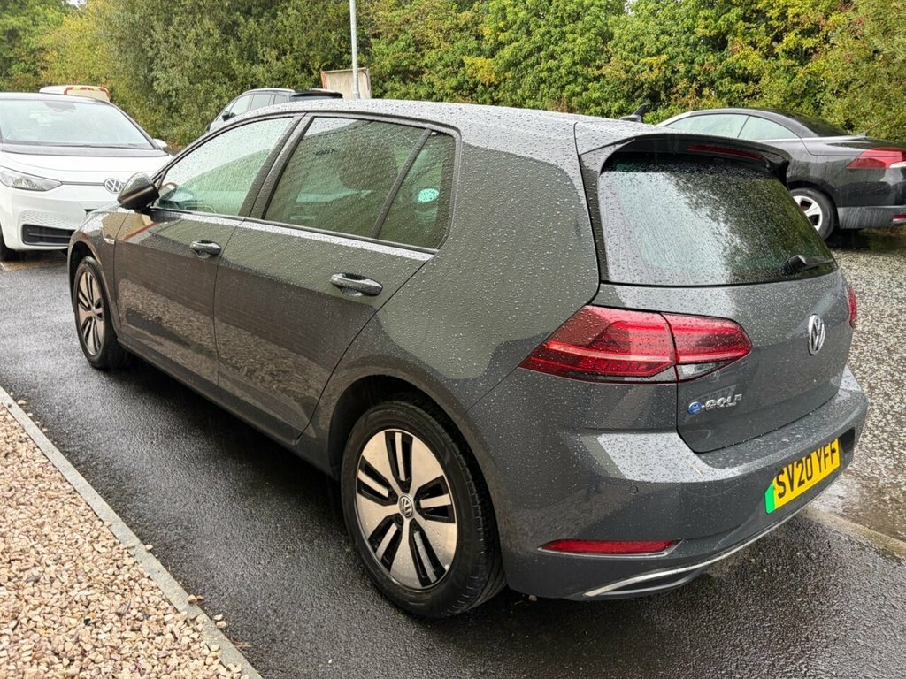 Volkswagen e-Golf 35.8Kwh E-golf Hatchback 136 Ps Grey #3