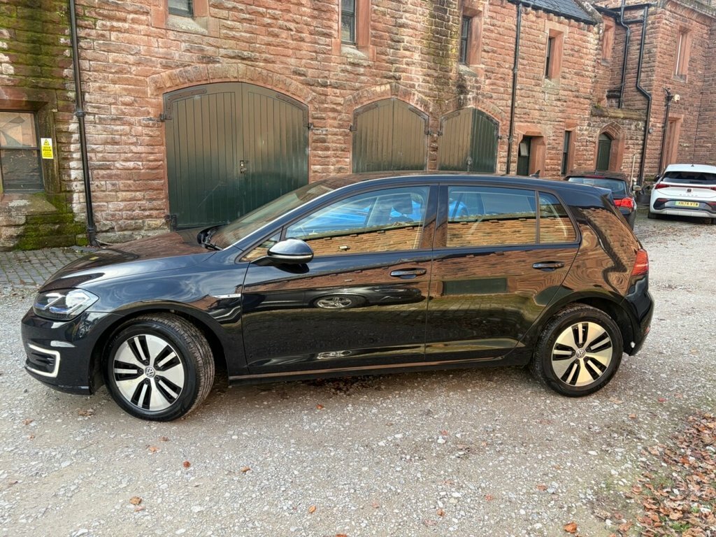 Volkswagen e-Golf 35.8Kwh E-golf Hatchback 136 Ps Black #3