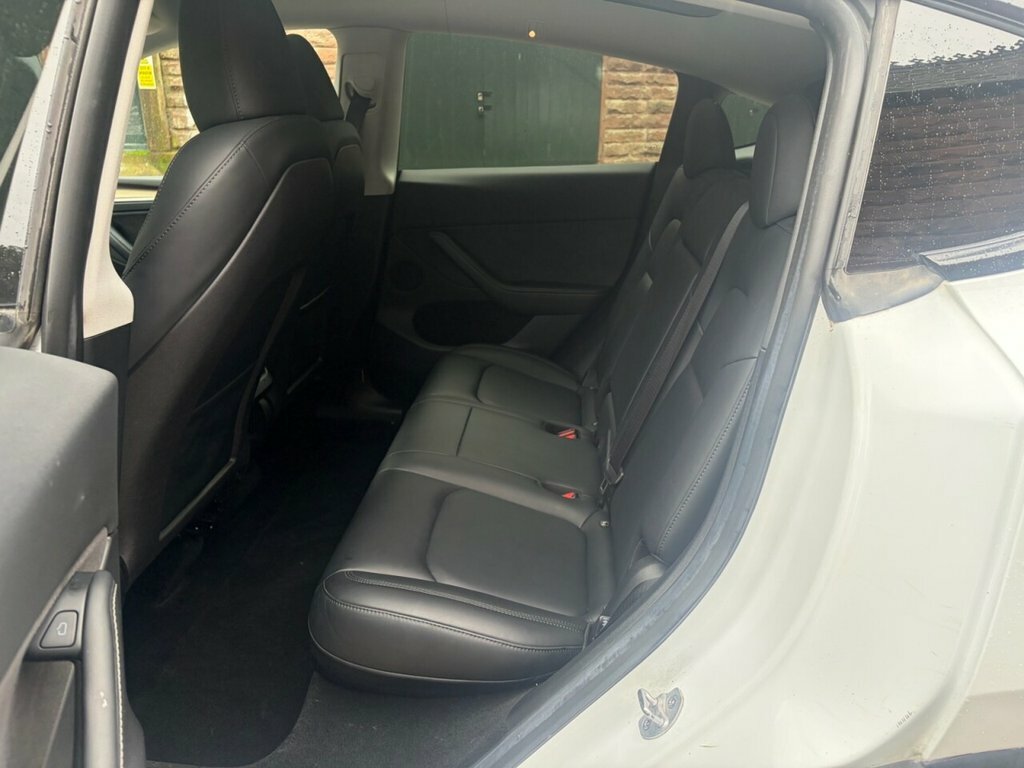 Tesla Model Y Suv Rwd 346 Ps White #6