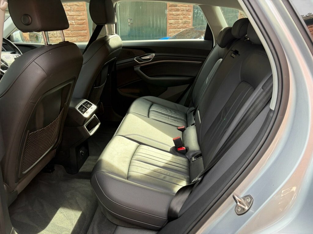 Audi E-tron 50 Technik Suv Quattro 71.2Kwh Silver #6