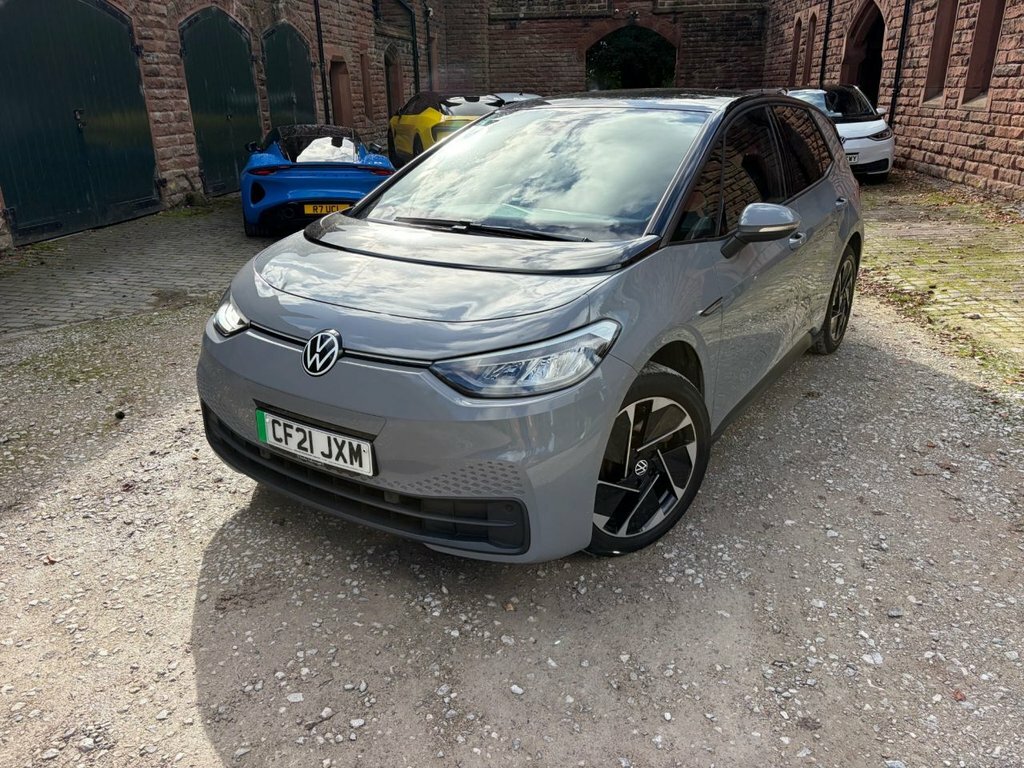 Volkswagen ID.3 Pro Performance 58Kwh Life Hatchback Grey #2