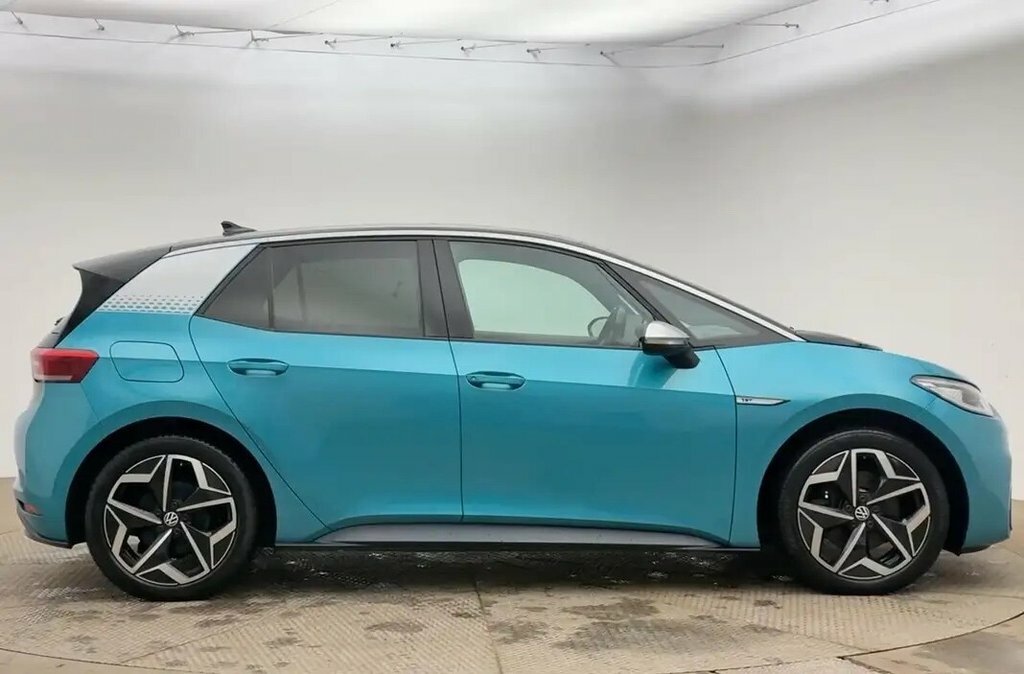 Volkswagen ID.3 Pro Performance 58Kwh 1St Edition Hatchback El Blue #2