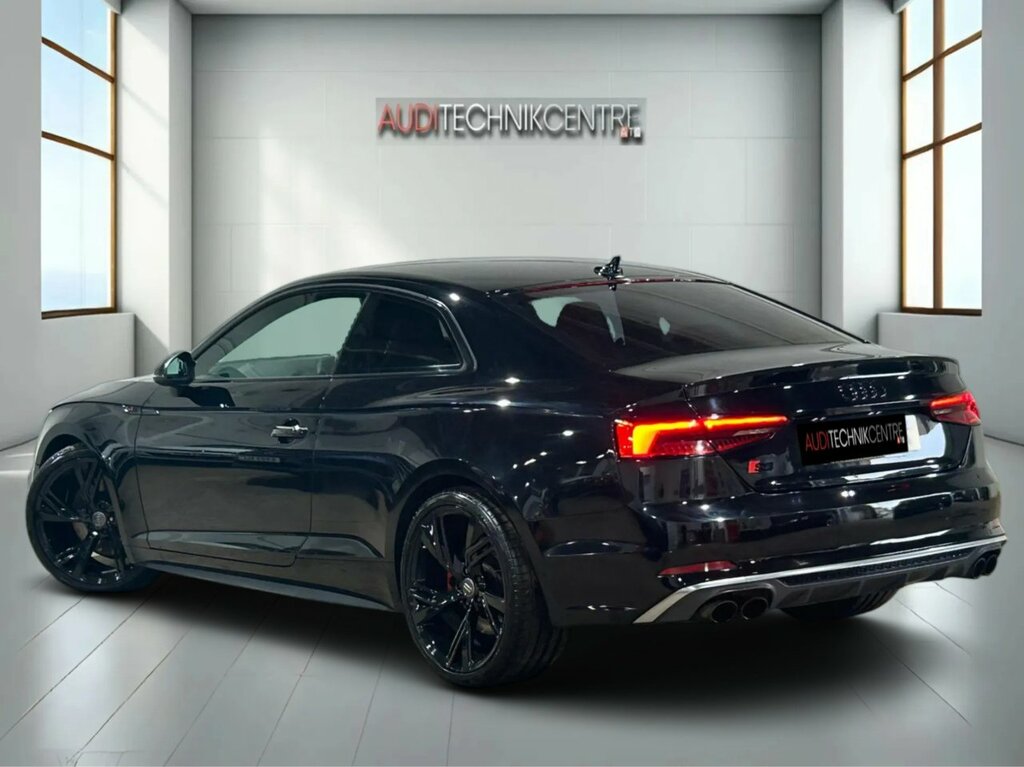 Audi S5 Tfsi V6 Black #4