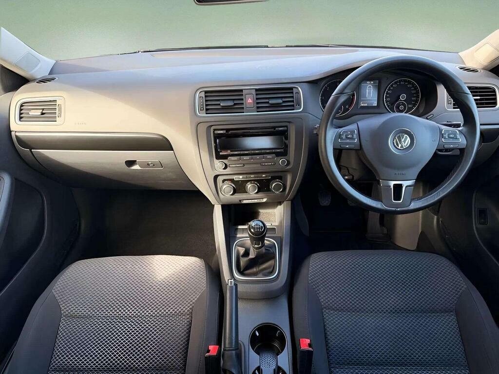 Volkswagen Jetta 2.0 Tdi Bluemotion Tech Se Euro 6 Ss Grey #2