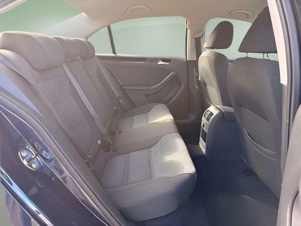 Volkswagen Jetta 2.0 Tdi Bluemotion Tech Se Euro 6 Ss Grey #11