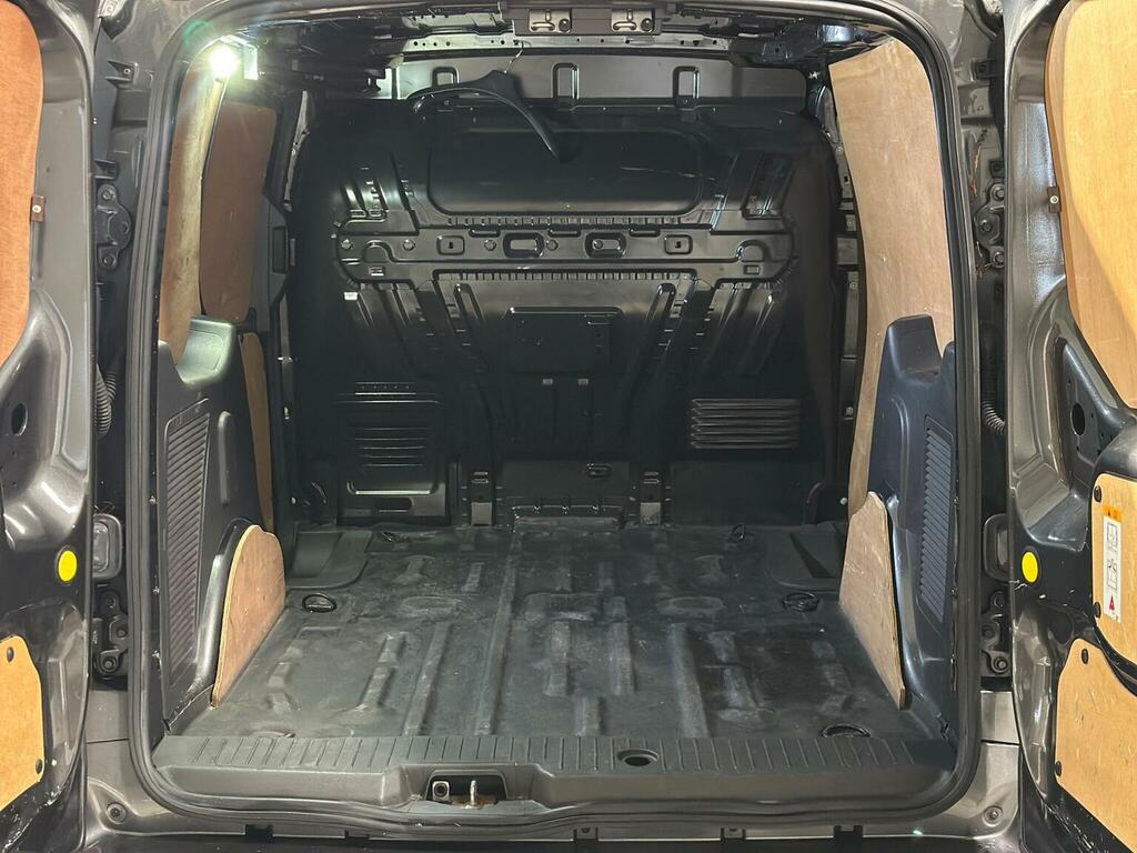 Ford Transit Connect 1.5 Tdci 120Ps Limited Short Wheelbase L1h1 Low Ro Silver #16