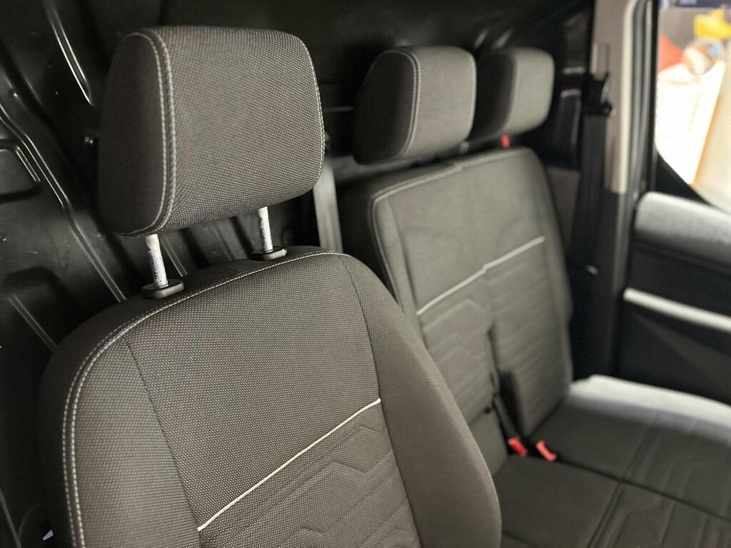 Ford Transit Connect 1.5 Tdci 120Ps Limited Short Wheelbase L1h1 Low Ro Silver #24