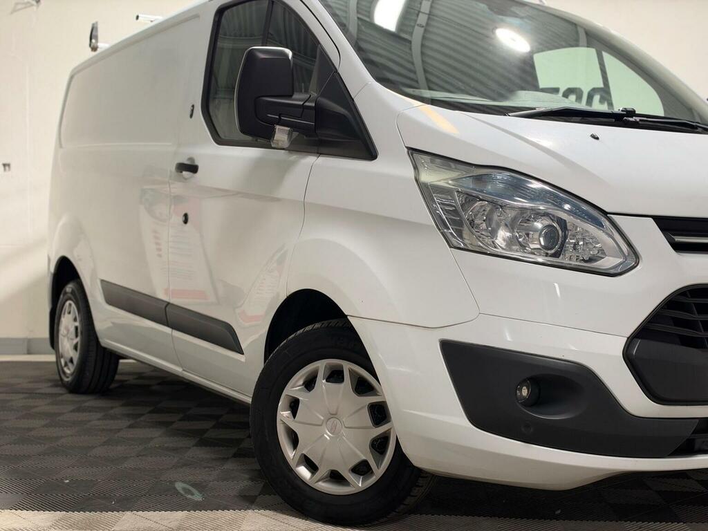 Ford Transit Custom Custom 2.2 Tdci 125Ps Low Roof Limited L2 Lwb Van Silver #3
