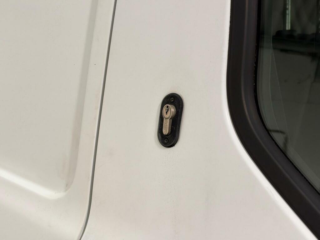 Ford Transit Custom Custom 2.2 Tdci 125Ps Low Roof Limited L2 Lwb Van Silver #6