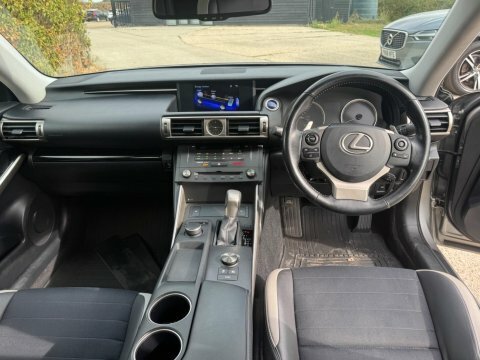 Lexus IS 2.5 300H Sport Silver #4