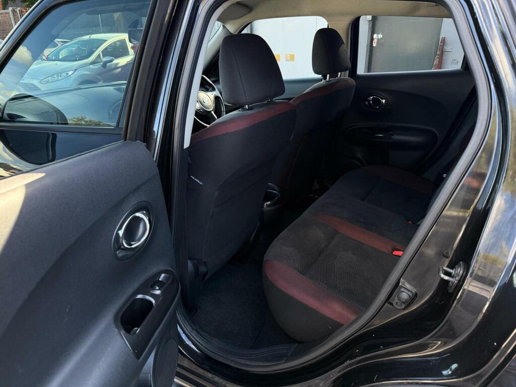 Nissan Juke 1.5 Acenta Premium Dci 109 Bhp White #18