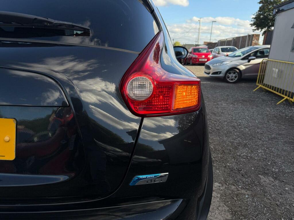 Nissan Juke 1.5 Acenta Premium Dci 109 Bhp White #44