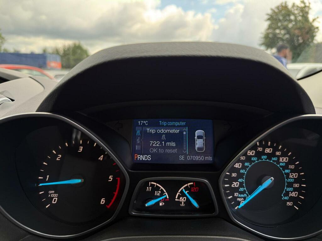 Ford Kuga 2.0 Tdci Titanium X Awd Euro 5 White #34