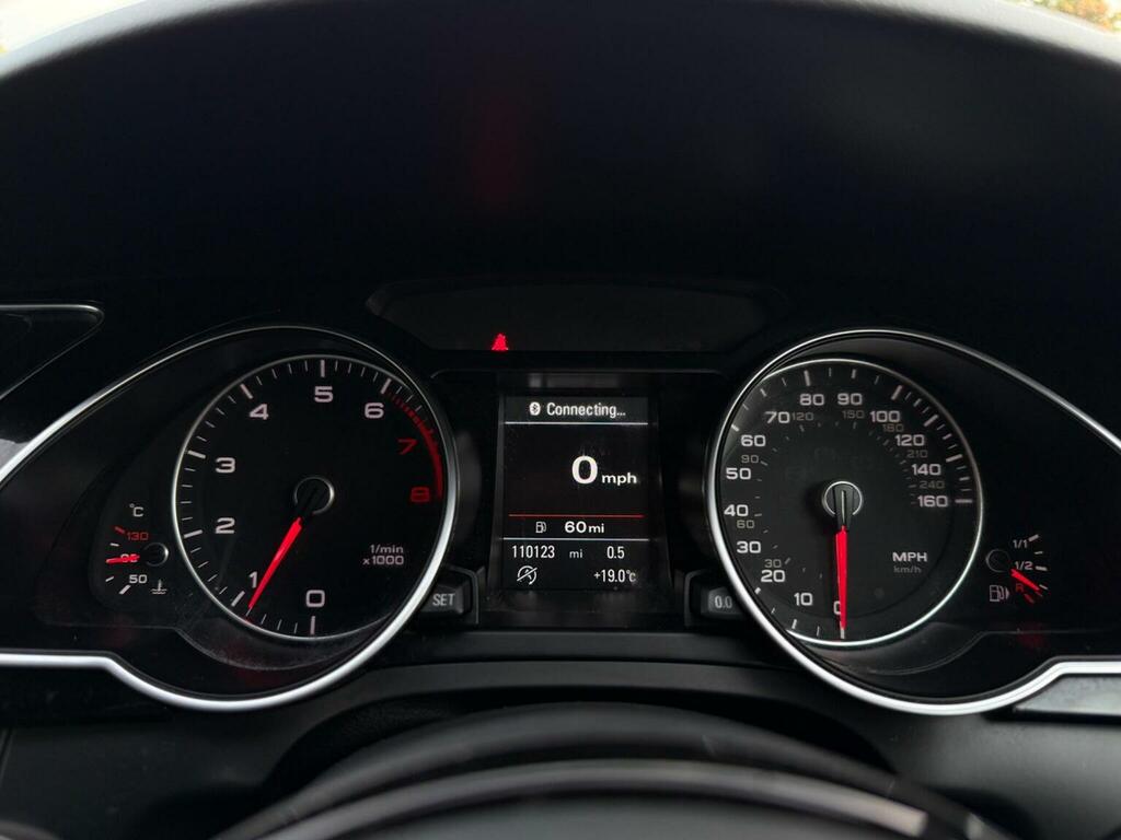 Audi A5 1.8 Tfsi Black Edition Plus Coupe Manua White #31