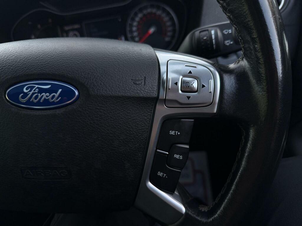Ford Mondeo Titanium X Business Edition White #31
