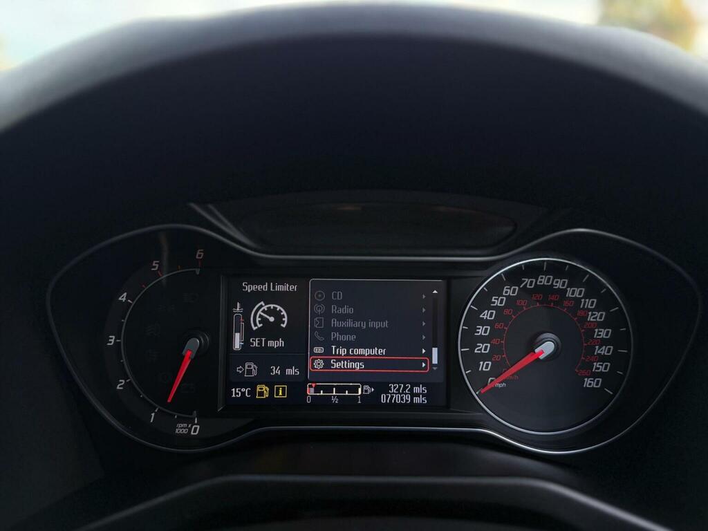 Ford Mondeo Titanium X Business Edition White #34
