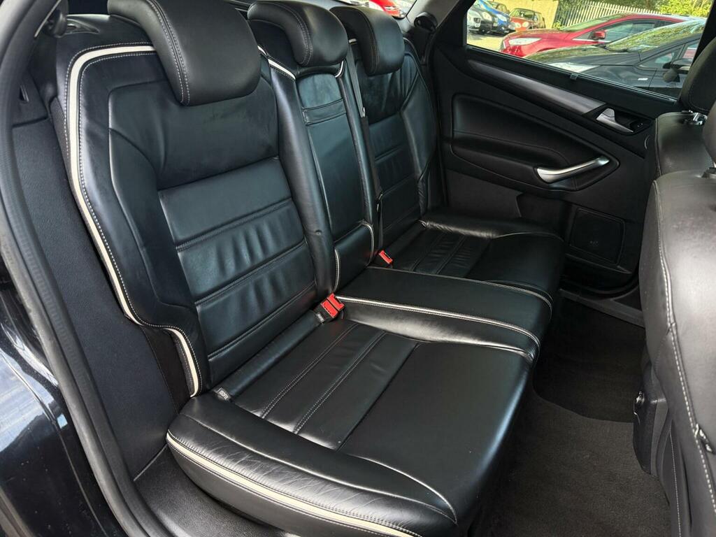 Ford Mondeo Titanium X Business Edition White #24