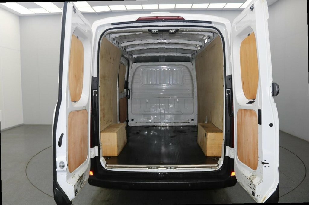 Maxus Deliver 9 D20 L3h2 Euro 6 163Ps Ac 2023 U2500 Ulez Black #10
