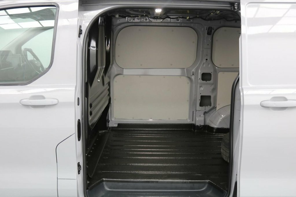 Ford Transit Custom 300 Swb 2.0 Tdci Limited 136Ps White #9
