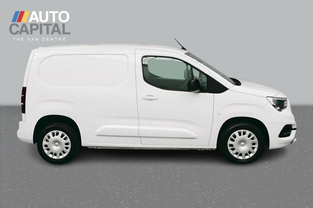 Vauxhall Combo 1.5L Pro White #6