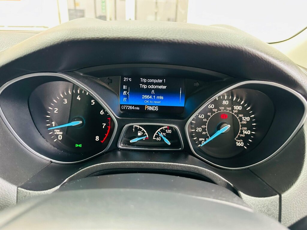Ford Focus 1.6 Titanium Powershift Euro 6 Grey #4