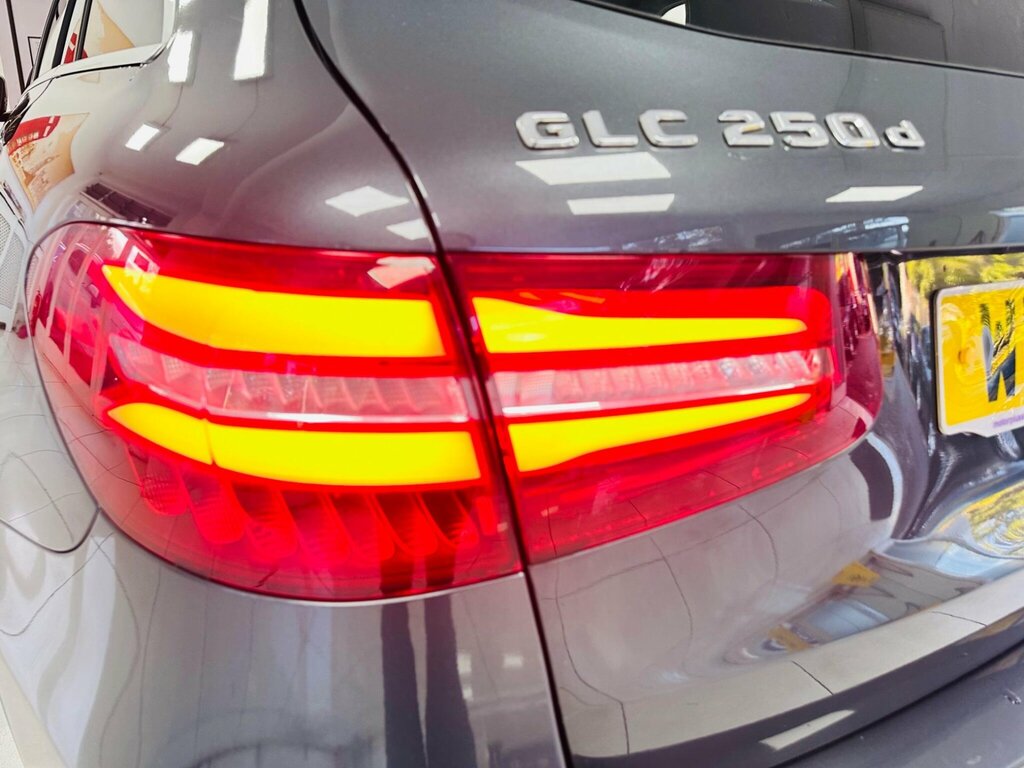 Mercedes-Benz GLC Class Glc 220 D 4Matic Amg Line Premium Black #43