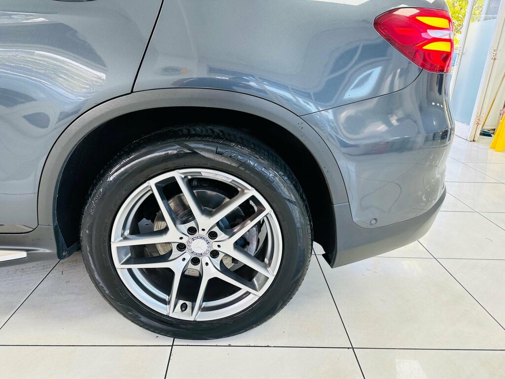 Mercedes-Benz GLC Class Glc 220 D 4Matic Amg Line Premium Black #12