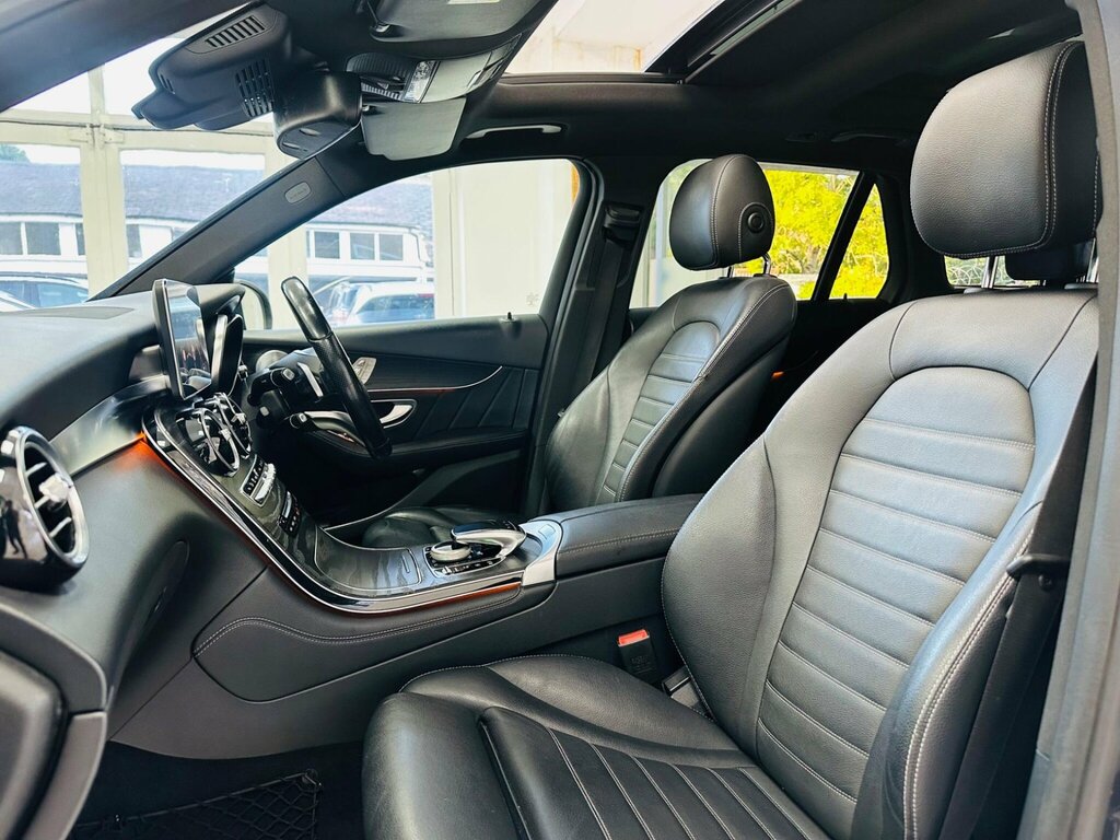 Mercedes-Benz GLC Class Glc 220 D 4Matic Amg Line Premium Black #36