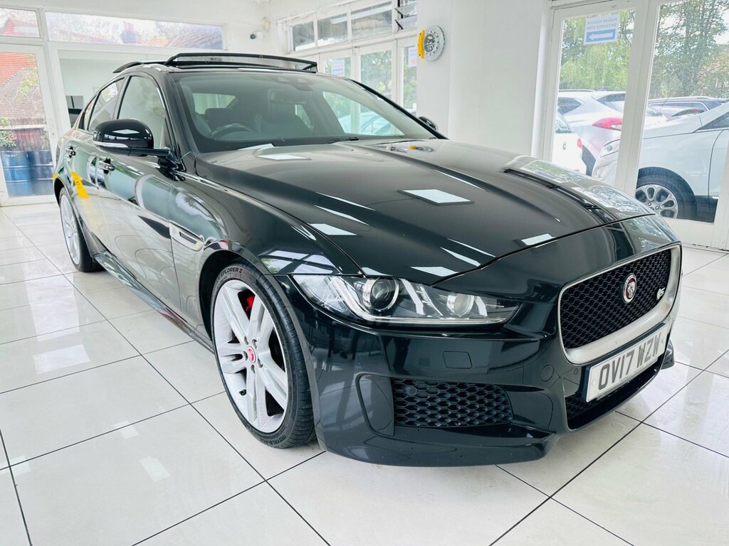 Jaguar XE 3.0 V6 S Euro 6 Ss Black