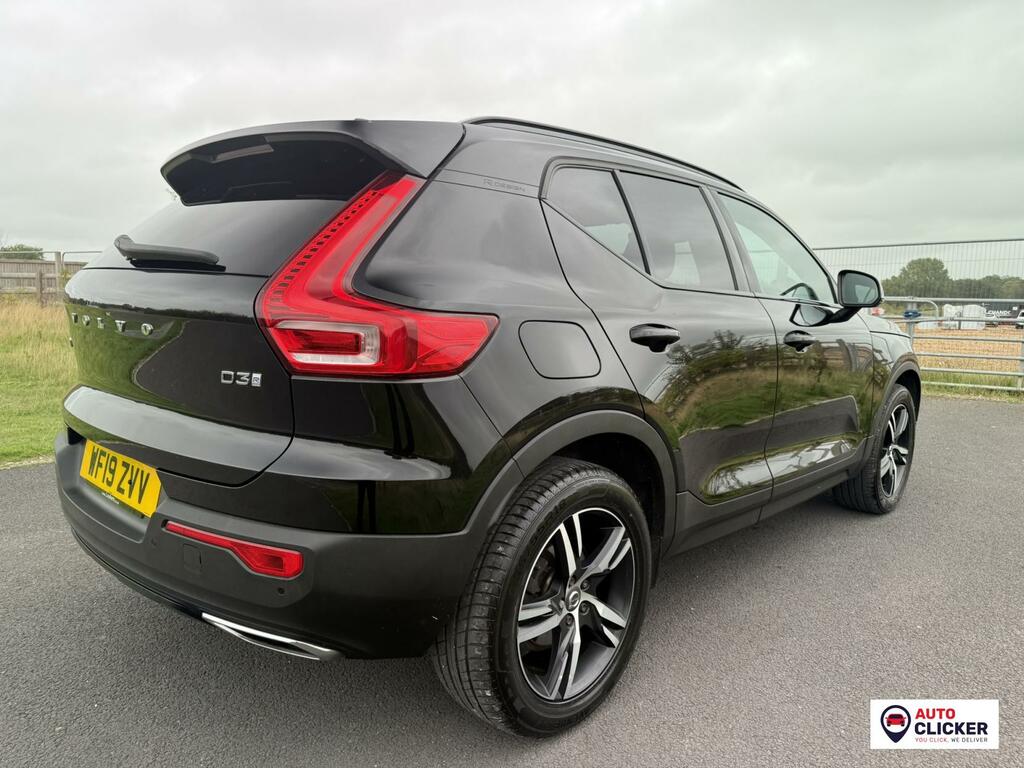 Volvo XC40 R-design Black #6