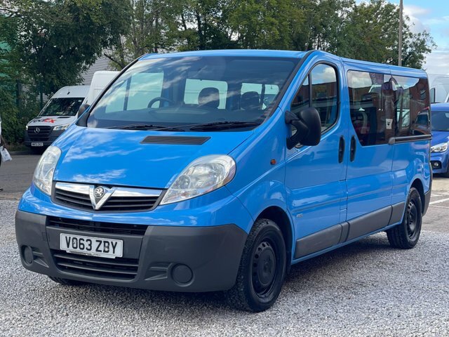 Vauxhall Vivaro 2.0 2900 Cdti Ecoflex Lwb 89 Bhp Red #2