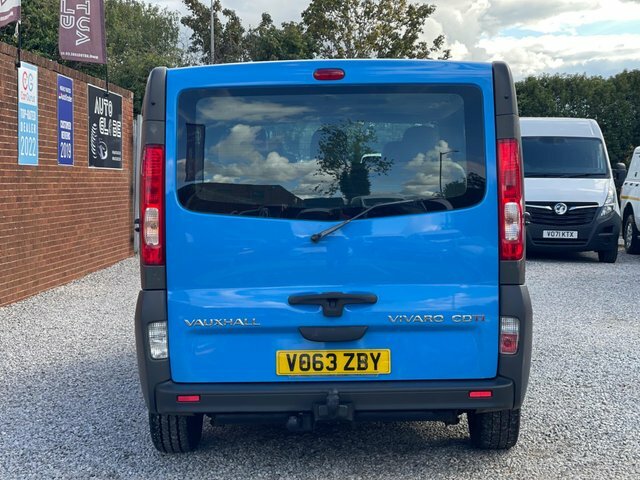 Vauxhall Vivaro 2.0 2900 Cdti Ecoflex Lwb 89 Bhp Red #10