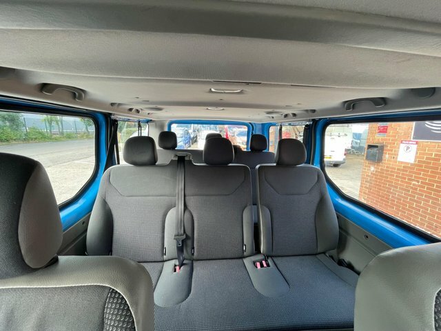 Vauxhall Vivaro 2.0 2900 Cdti Ecoflex Lwb 89 Bhp Red #41