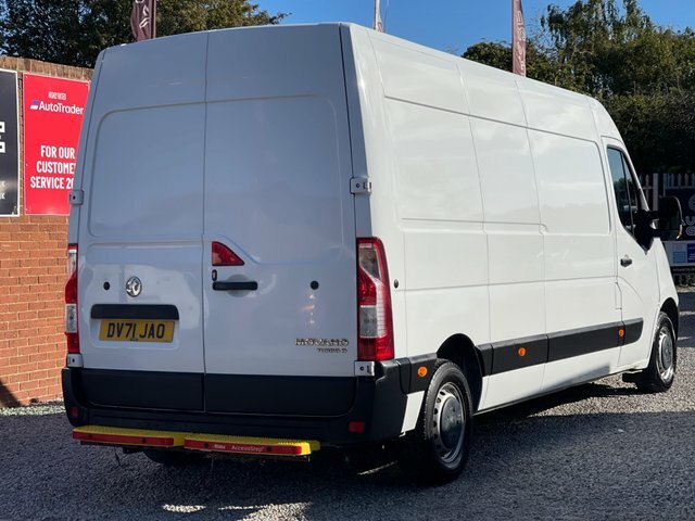 Vauxhall Movano Cdti 3500 Biturbo Edition White #4