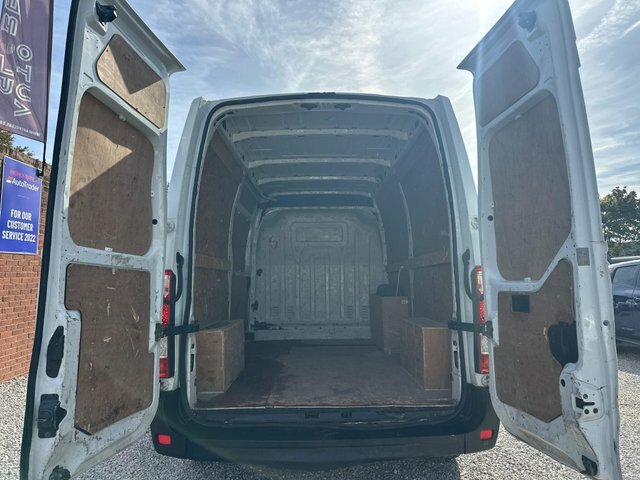 Renault Master Dci 35 Eco2 Rwd White #5