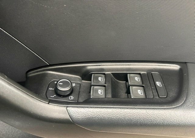 Audi A1 1.0 Tfsi 25 Technik Sportback Eu Black #28